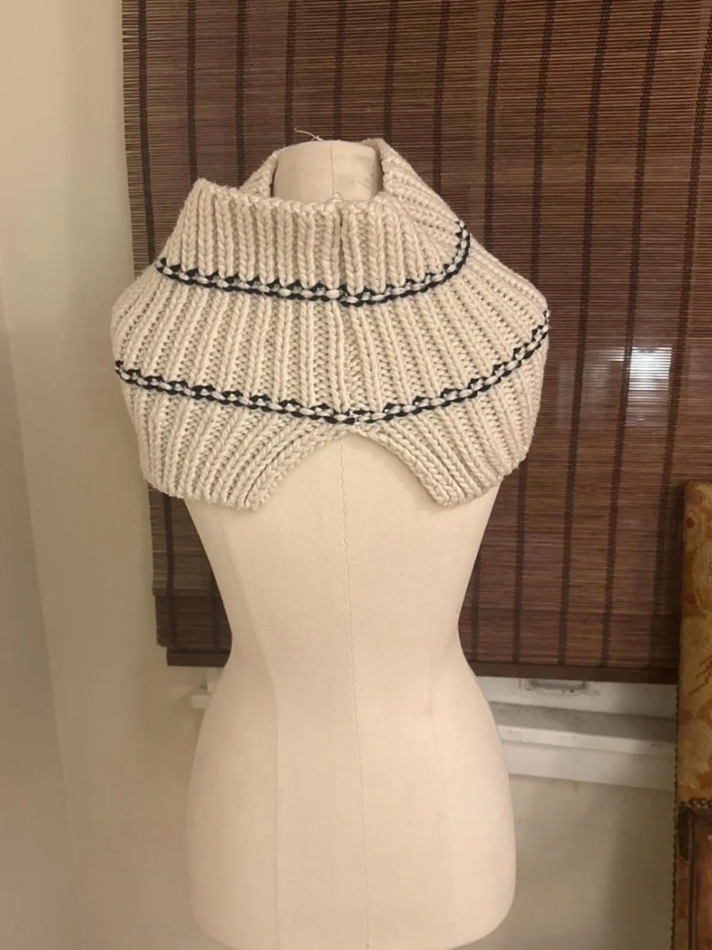 wild fable Cream Knit Ribbed Neck Warmer with Black Trim